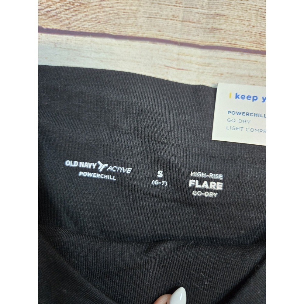 Old Navy Girl's Powerchill High Rise Flare Black leggings Size Small 6-7 NWT - Picture 2 of 8